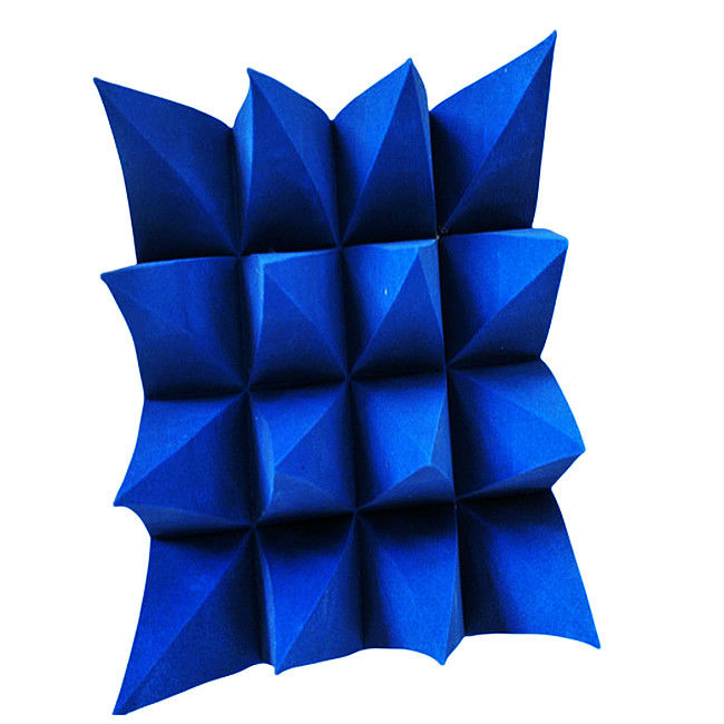 emc chamber Black Pyramid Soundproofing Tiles Single Gross Weight 1.000 Kg for Noise Reduction and Sound Absorption